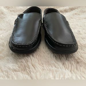 Kenneth Cole Reaction Little boys dress shoes size 12.5